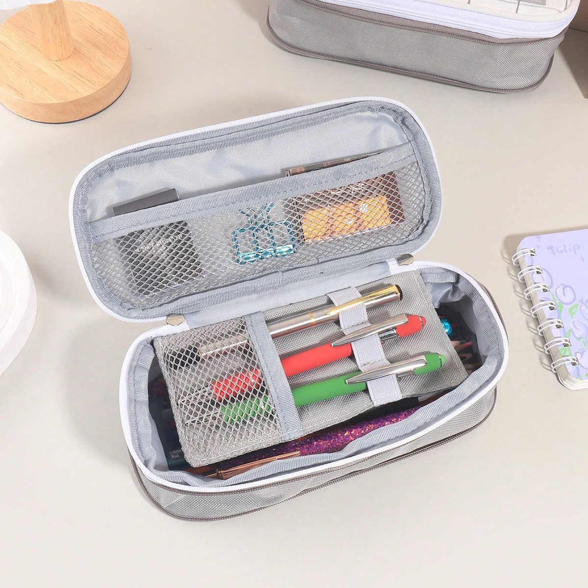 クリエイティブなデスクトップ装飾ペンケース、ポータブルペンケ - Stationery Office And School Supply Stores のレビューと価格