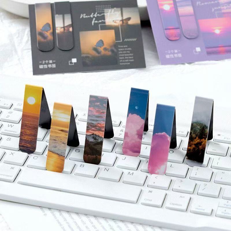 かわいい文具 ザオモ 磁気ブックマーク ヘイジーファンタジー - Bookmark Magnetic Clip のレビューと価格