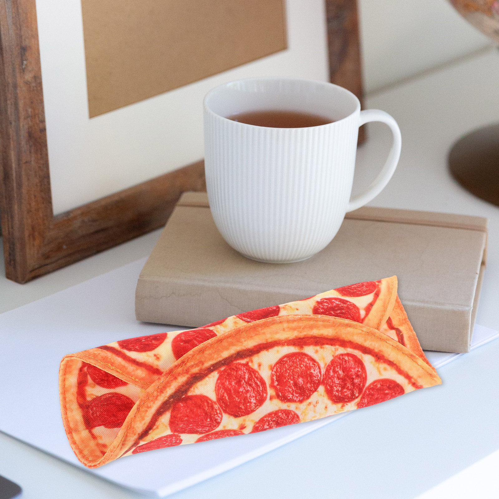 ピザペンシルケース ロールアップキャンバスペンシルホルダー  - Pen Pouch Roll のレビューと価格