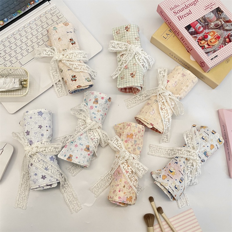 かわいい漫画柄のエンボス加工ペンシルロールバッグ、ポータブル - Pen Pouch Roll のレビューと価格